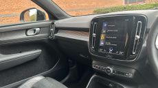 Volvo Xc40 2.0 D4 [190] R DESIGN 5dr AWD Geartronic Diesel Estate